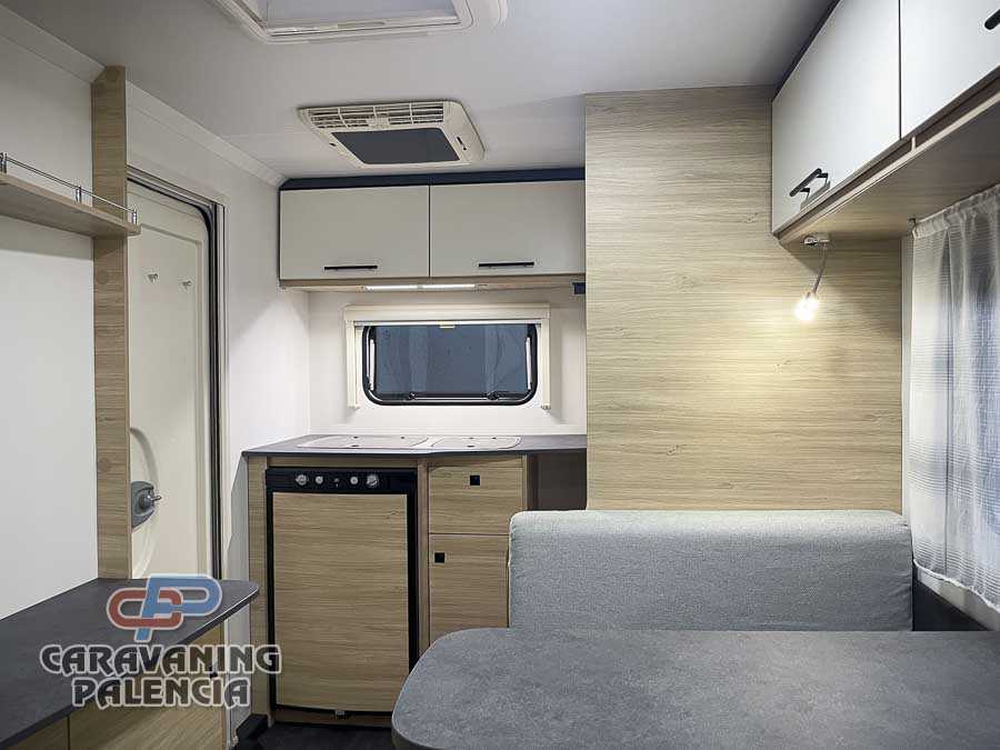 caravelair-alba-400-caravaning-palencia-10