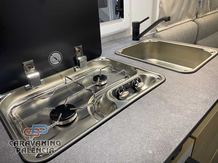 challenger-380-break-edition-caravaning-palencia-8 challenger-380-break-edition-caravaning-palencia-8