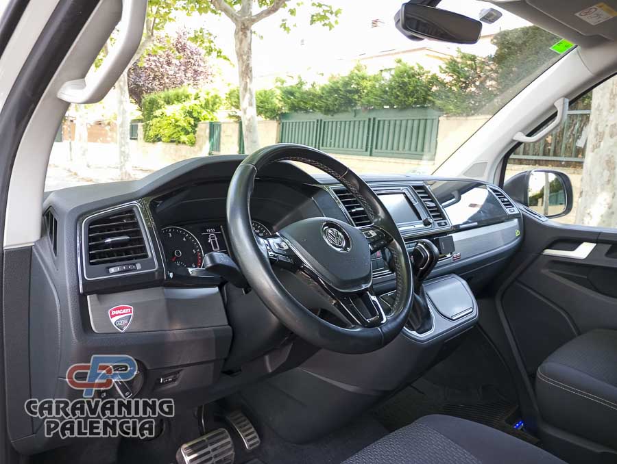 volkswagen-multivan-caravaning-palencia-16 volkswagen-multivan-caravaning-palencia-16