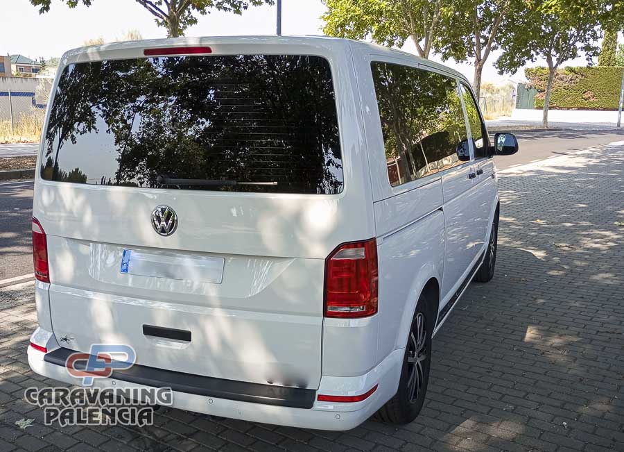 volkswagen-multivan-caravaning-palencia-8 volkswagen-multivan-caravaning-palencia-8