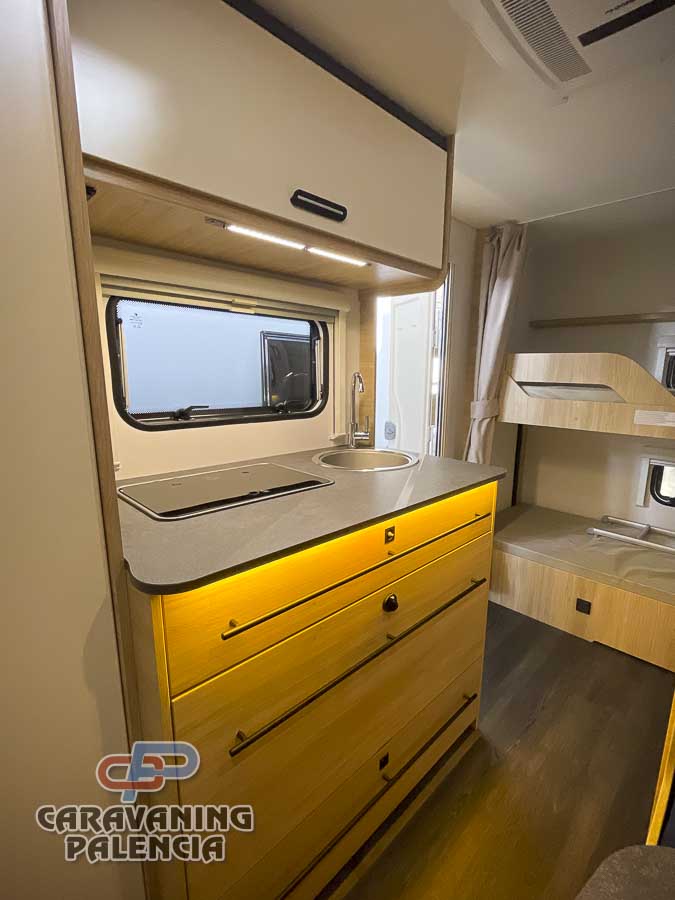caravelair-alba-486-2026-caravaning-palencia-16