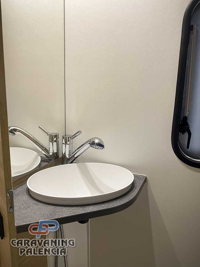caravelair-alba-496-caravaning-palencia-12 caravelair-alba-496-caravaning-palencia-12