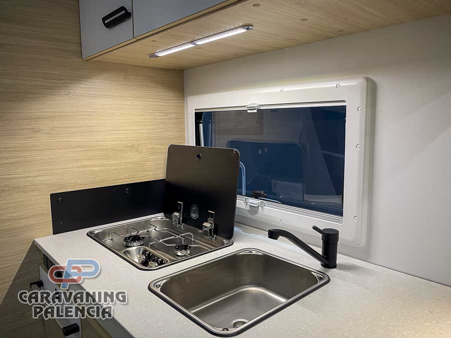 challenger-260-ultimate-edition-caravaning-palencia-13