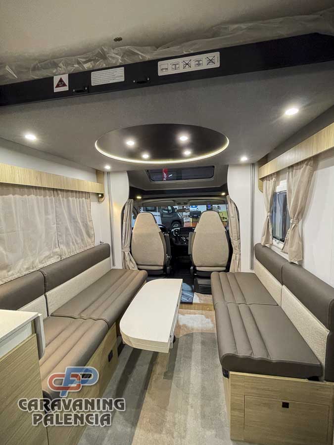 challenger-260-ultimate-edition-caravaning-palencia-17