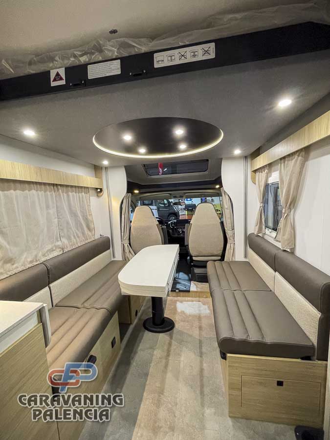 challenger-260-ultimate-edition-caravaning-palencia-18