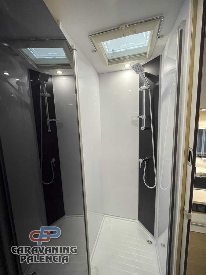 challenger-260-ultimate-edition-caravaning-palencia-20