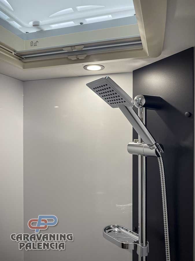 challenger-260-ultimate-edition-caravaning-palencia-21