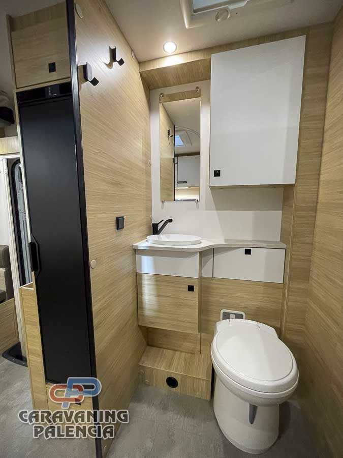 challenger-260-ultimate-edition-caravaning-palencia-8