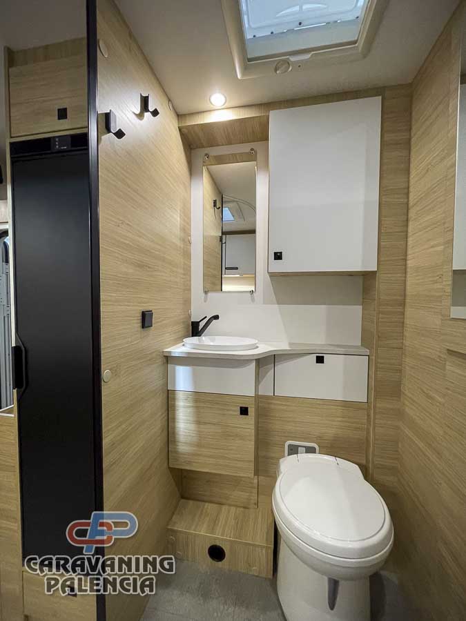 challenger-260-ultimate-edition-caravaning-palencia-9