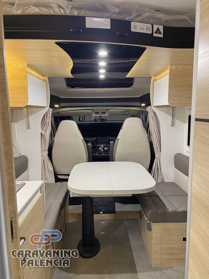 challenger-318-ultimate-edition-m26-caravaning-palencia-11 challenger-318-ultimate-edition-m26-caravaning-palencia-11