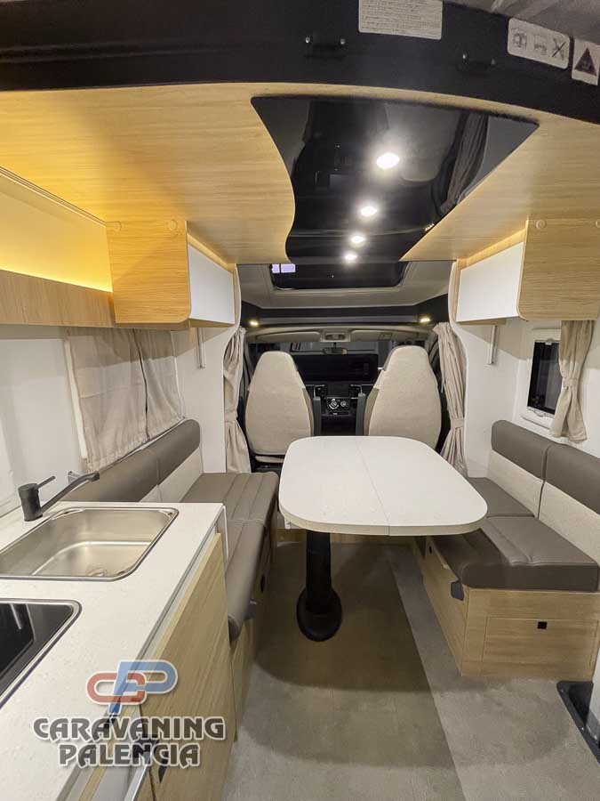 challenger-318-ultimate-edition-m26-caravaning-palencia-12 challenger-318-ultimate-edition-m26-caravaning-palencia-12