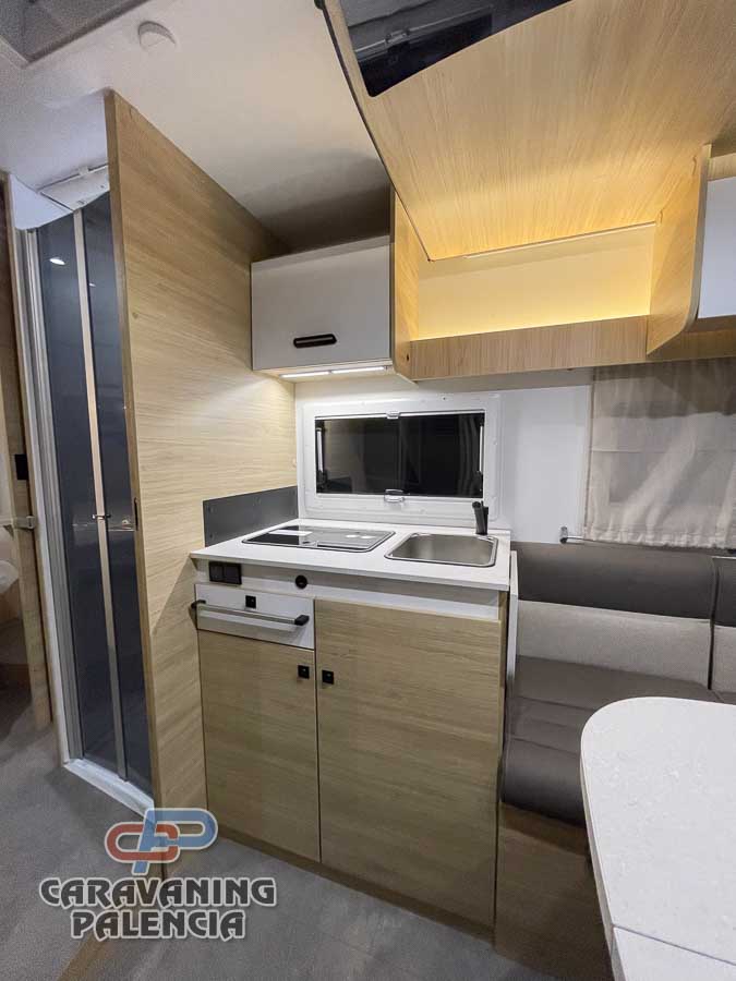 challenger-318-ultimate-edition-m26-caravaning-palencia-14 challenger-318-ultimate-edition-m26-caravaning-palencia-14