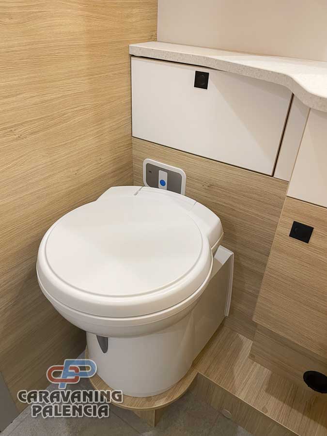 challenger-318-ultimate-edition-m26-caravaning-palencia-9 challenger-318-ultimate-edition-m26-caravaning-palencia-9