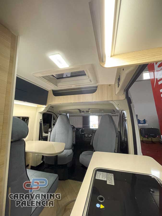 challenger-v114max-m26-break-edition-caravaning-palencia-13
