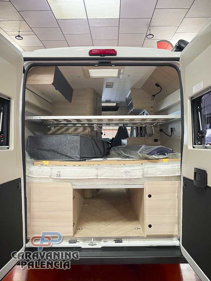 challenger-v114max-m26-break-edition-caravaning-palencia-15