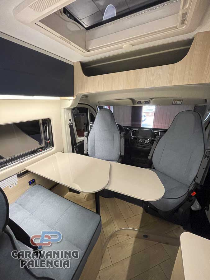 challenger-v114max-m26-break-edition-caravaning-palencia-6