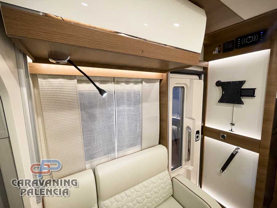 rapido-696F-caravaning-palencia-19 rapido-696F-caravaning-palencia-19