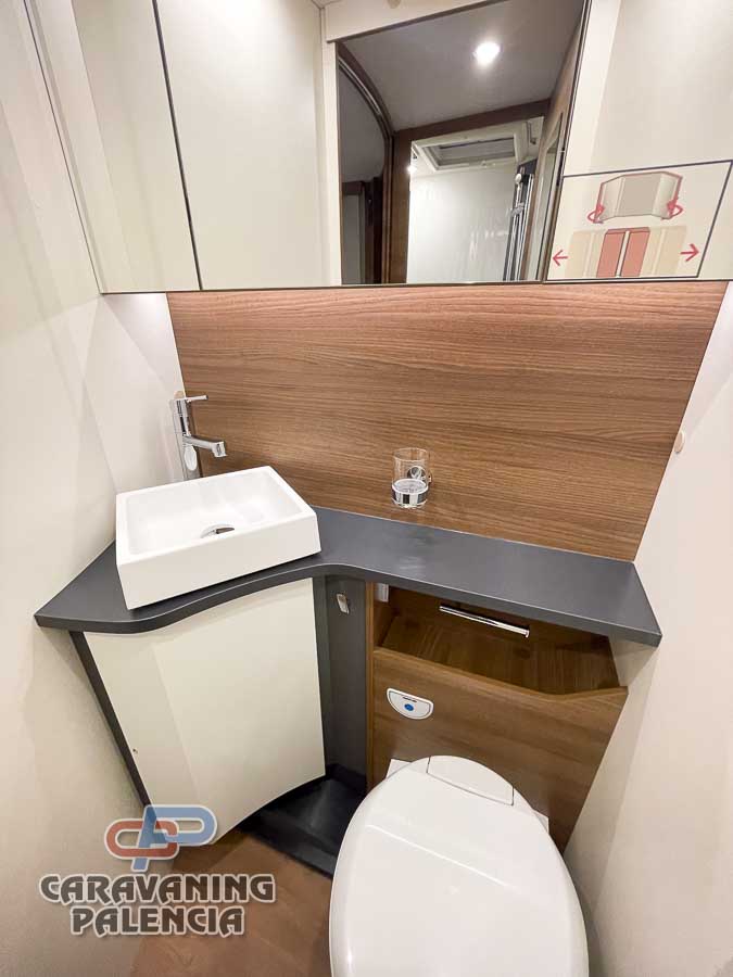 rapido-696F-caravaning-palencia-9 rapido-696F-caravaning-palencia-9