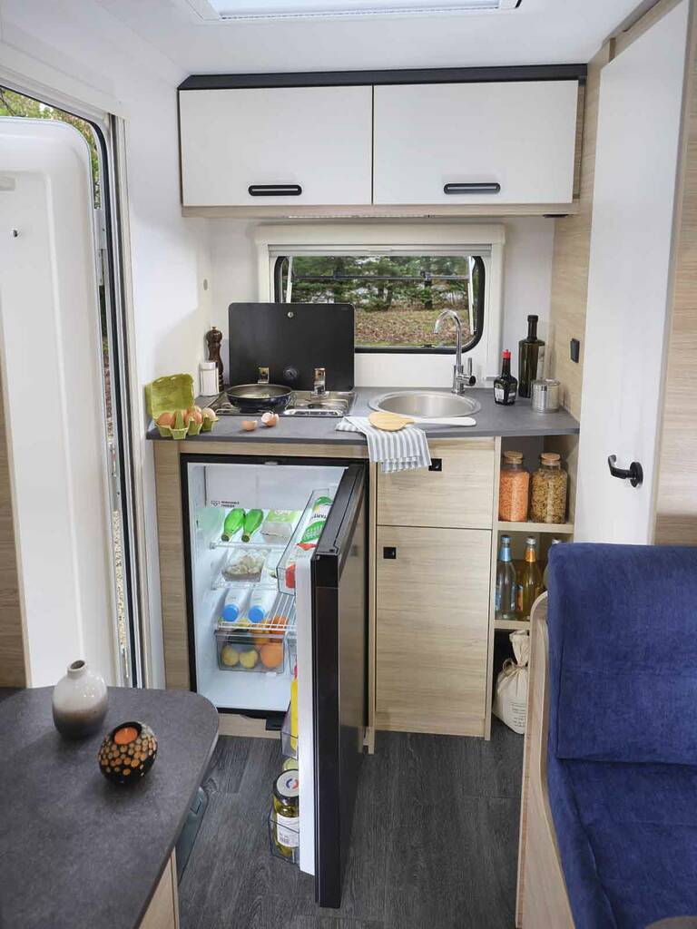 caravelair-alba-460-003-1-768×1024 caravelair-alba-460-003-1-768×1024