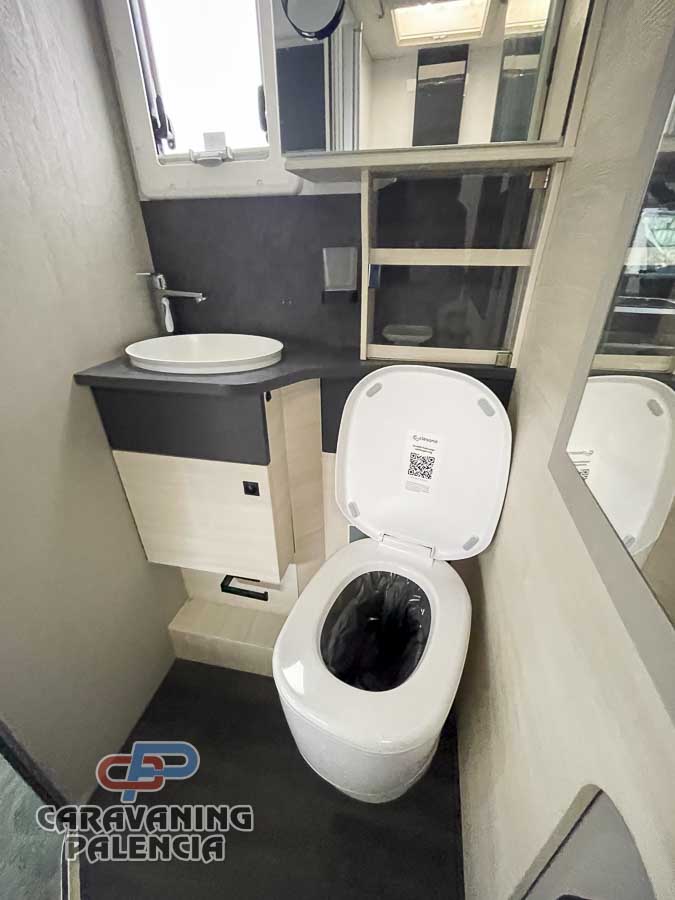 challenger-260-caravaning-palencia-22 challenger-260-caravaning-palencia-22