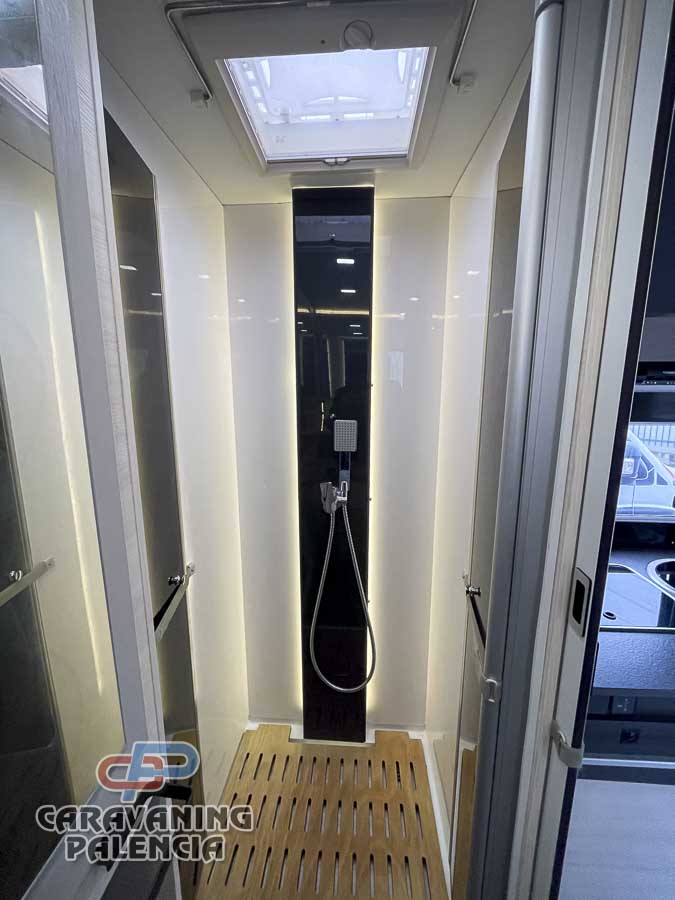 challenger-260-caravaning-palencia-6 challenger-260-caravaning-palencia-6